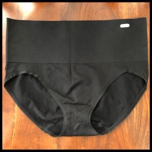 Jockey Intimates & Sleepwear - {Jockey} High Waist Slimming Briefs Jockey Intimates & Sleepwear - {Jockey} High Waist Slimming Briefs